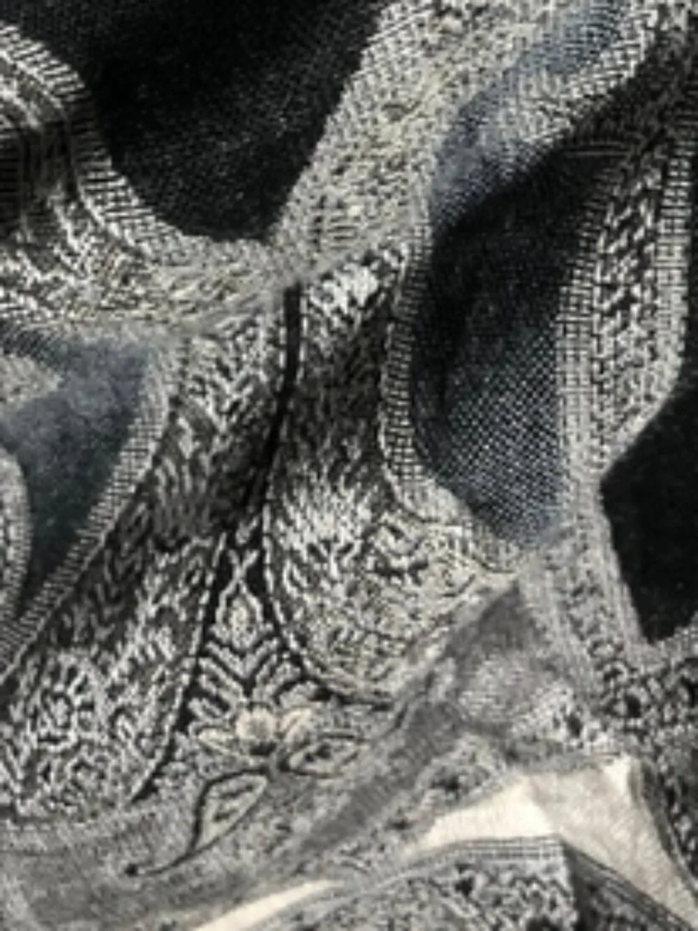 Wrap Yourself in Elegance: Black & Silver Paisley Patterned Scarf/Shawl